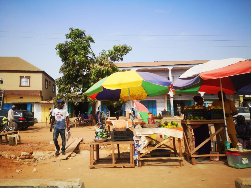 2023 11_Straßenszene