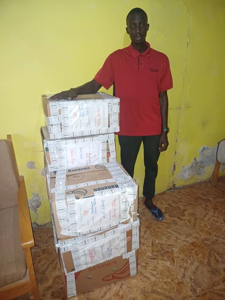 Sachspenden im Darra angekommen