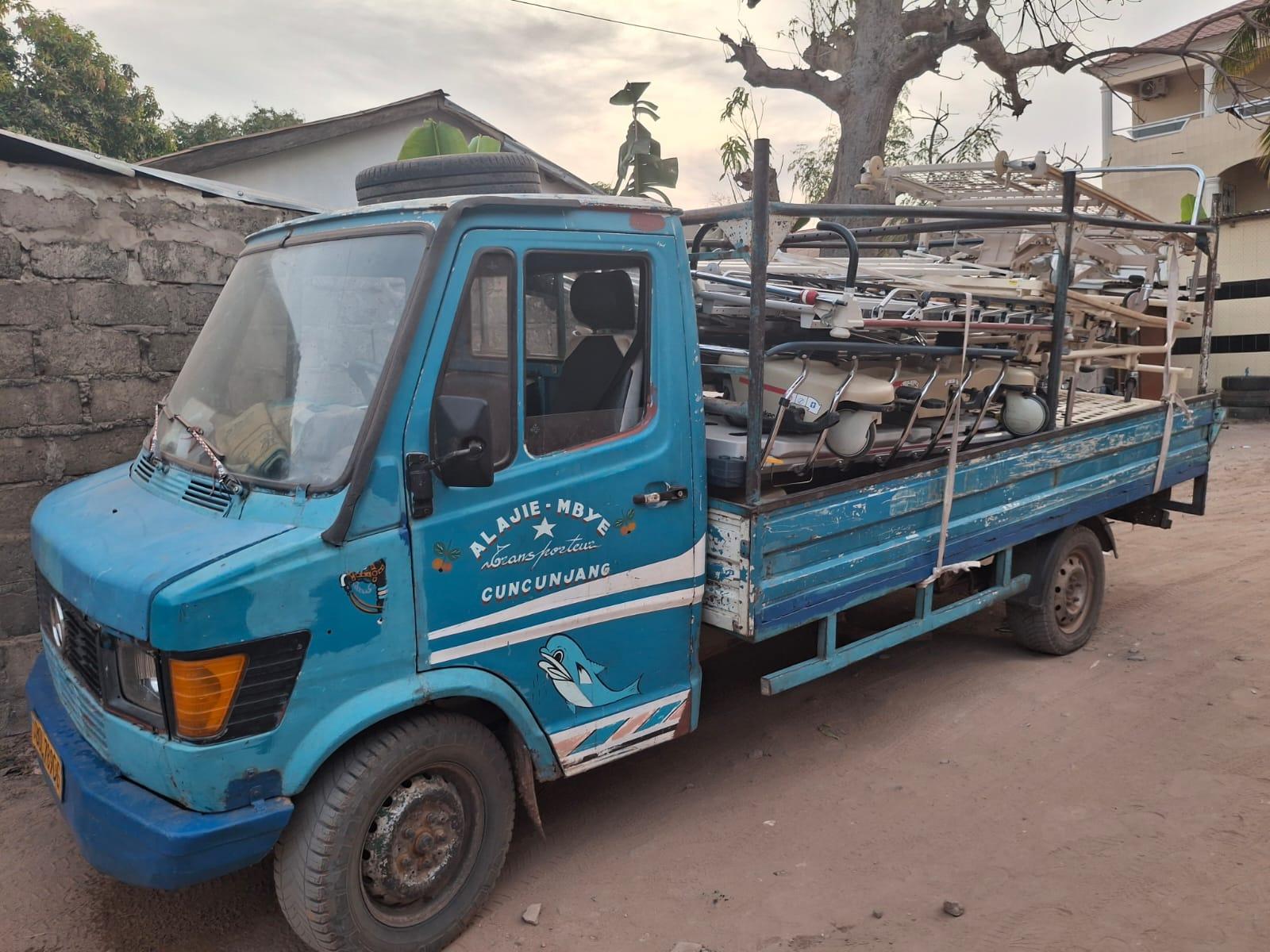 Suwareh Kunda: Kauf von Klinikbetten